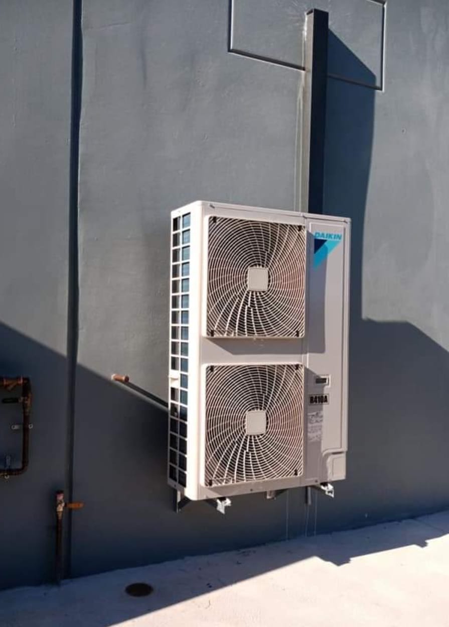 AC