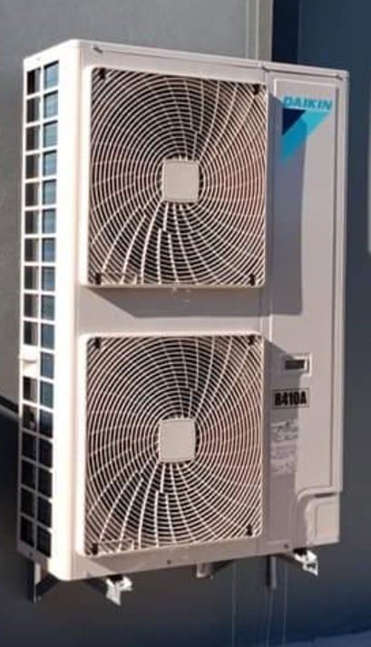 AC